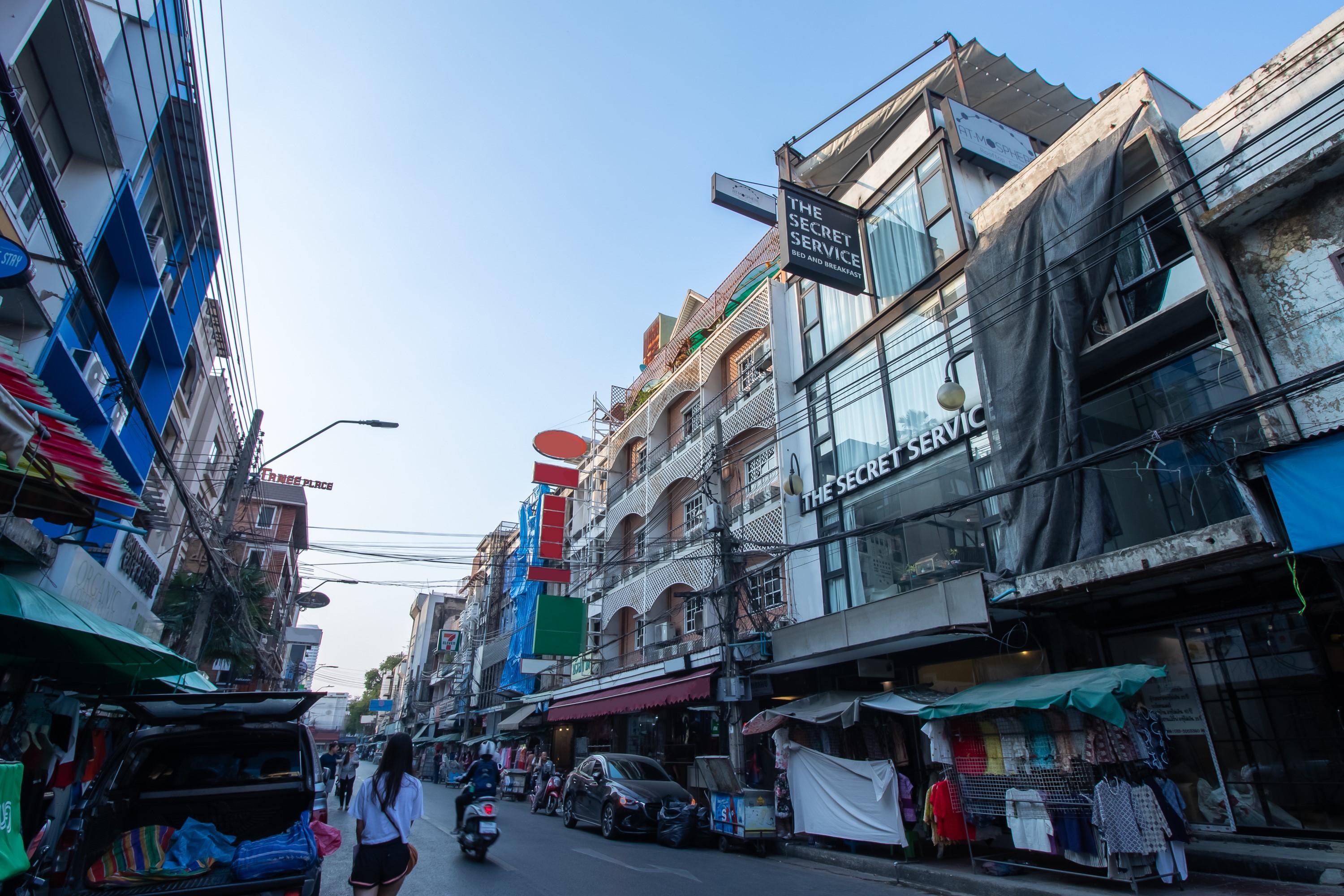 The Secret Service Bangkok Bagian luar foto